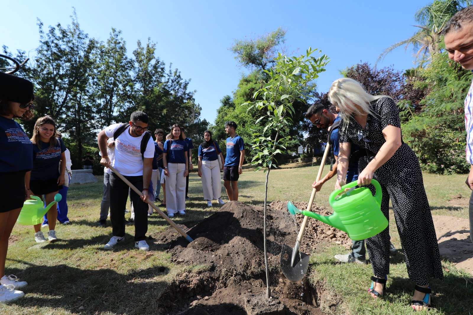 Akdeniz &Uuml;niversitesi Fidan Dikimi