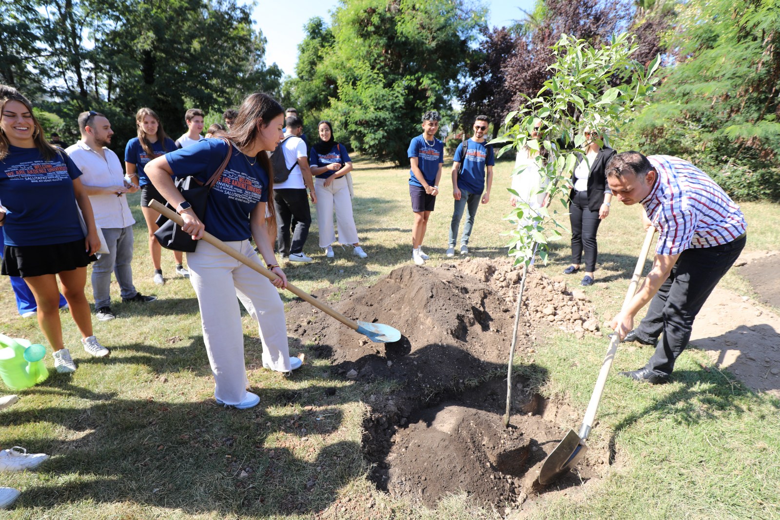 Akdeniz &Uuml;niversitesi Fidan Dikimi