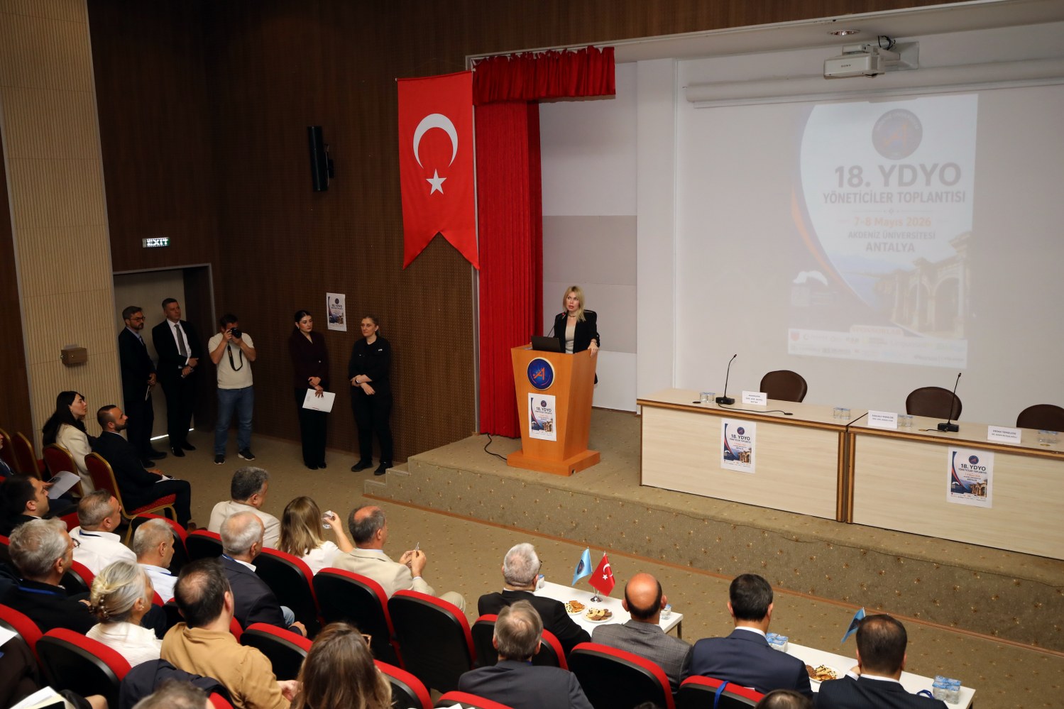 content-slider