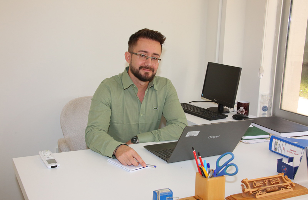 CanerTaktak-foto organizasyon.jpg