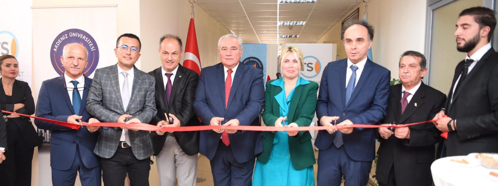 https://webis.akdeniz.edu.tr/uploads/1025/slider/5599d097-1ea3-4a43-a8c6-30d251242645.png