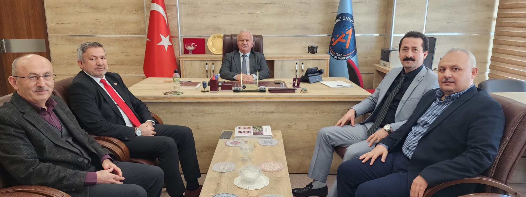 <p style="text-align: center;"><strong>FAK&Uuml;LTEMİZE ZİYARET</strong></p>