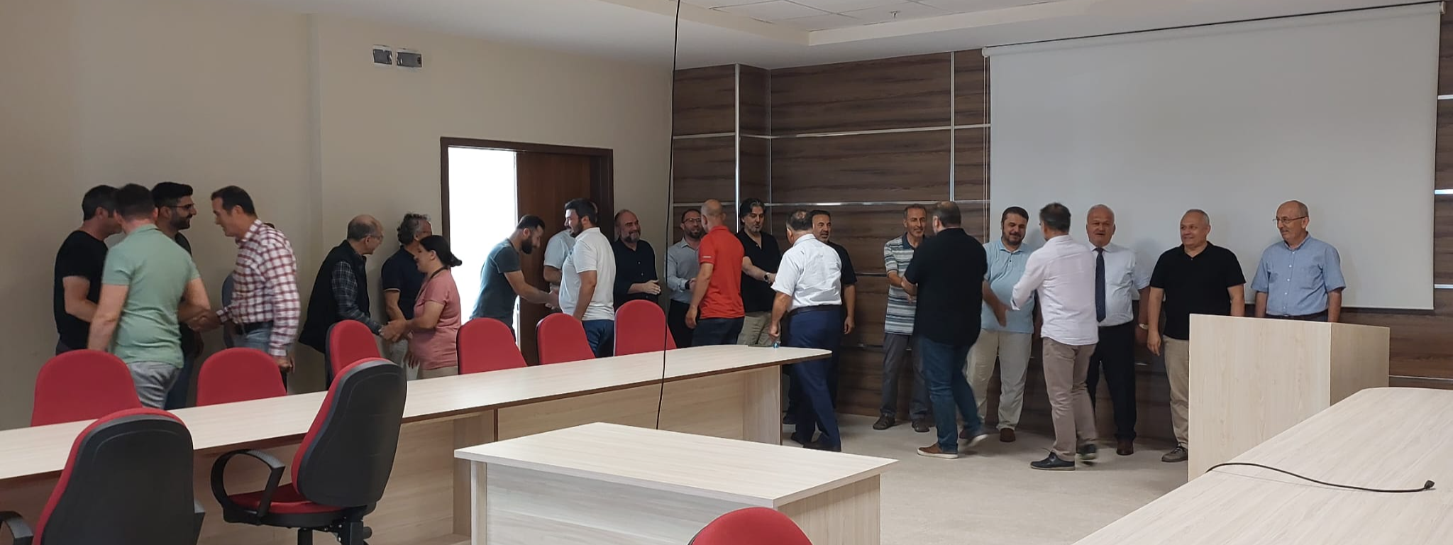 <p><span style="color: #ffffff;"><strong>Kurban Bayramı Fak&uuml;ltemiz Akademik Personeli, İdari Personeli ve &Ouml;ğrencileri ile Kutlandı</strong></span></p>