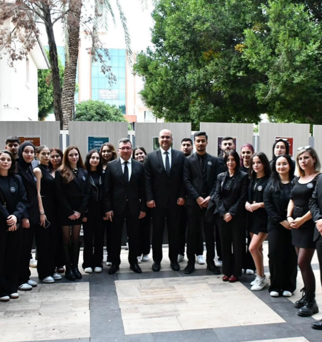 "Atatürk ve Sağlık" ve "Atatürk ve Moda" Temalı Sergi