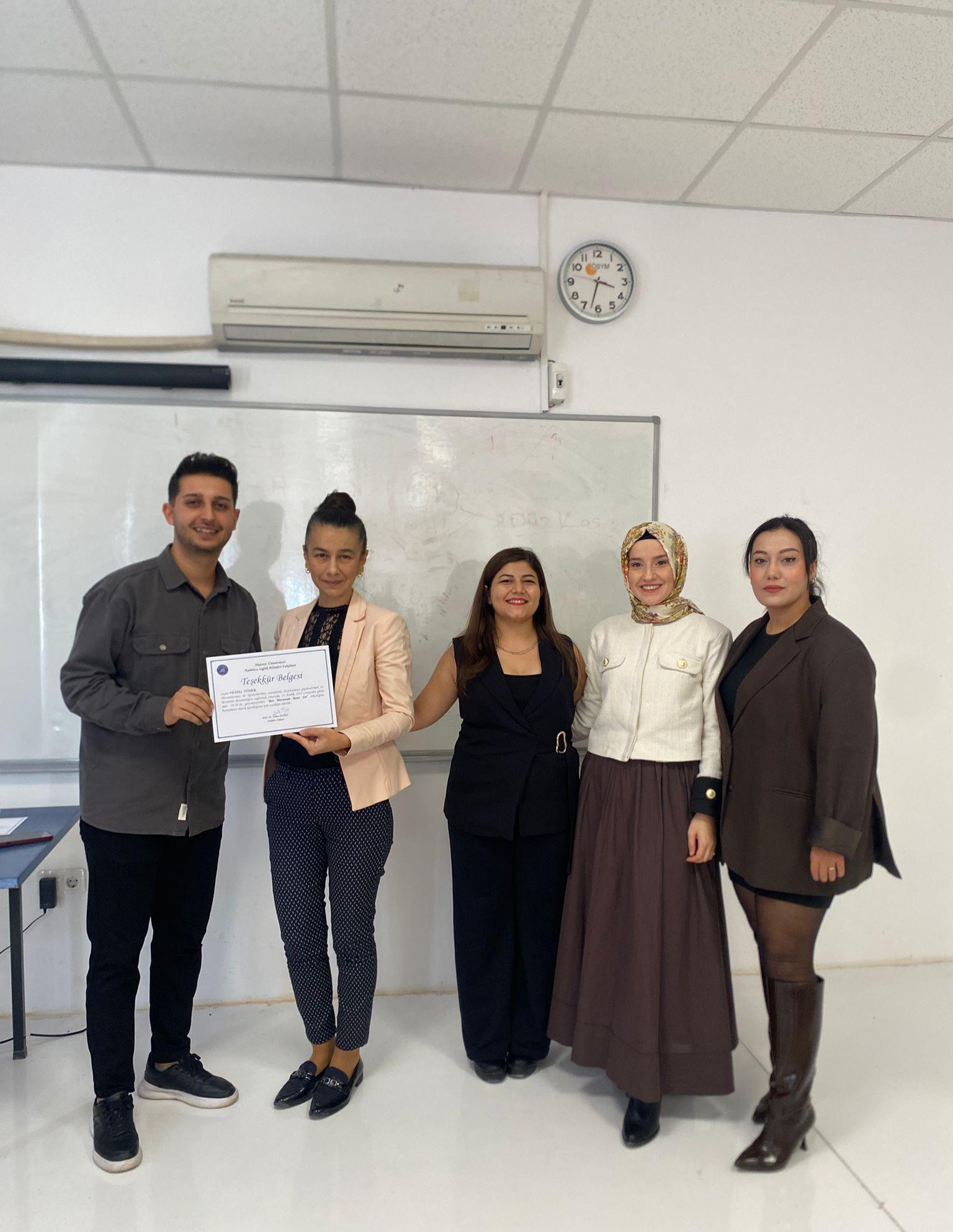 Ben Mezunum Bana Sor