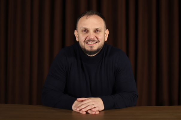 Öğr. Gör. Dr. Rıdvan YÜCEL.png