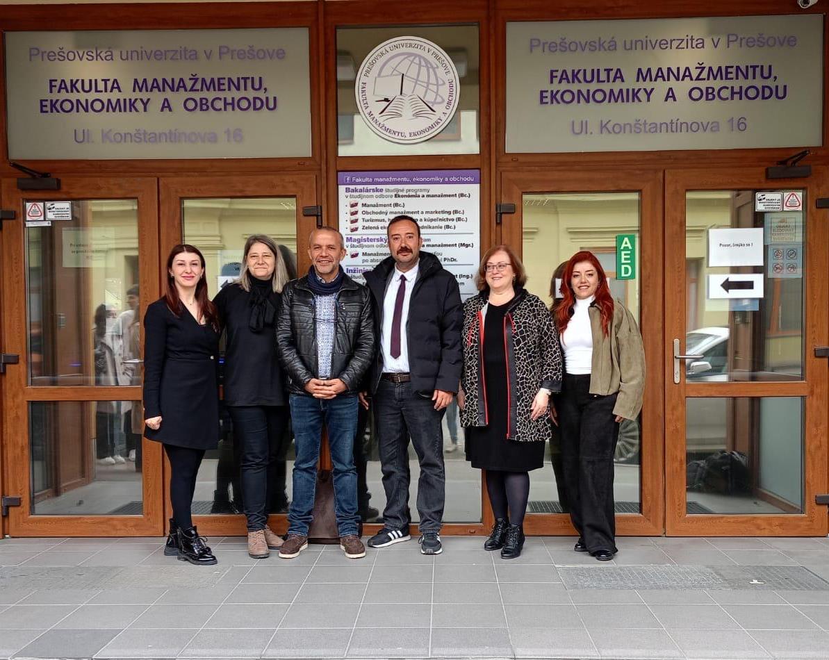 Slovakya Prešov Üniversitesi'nde Gerçekleştirilen Ders Verme Hareketliliği Programı