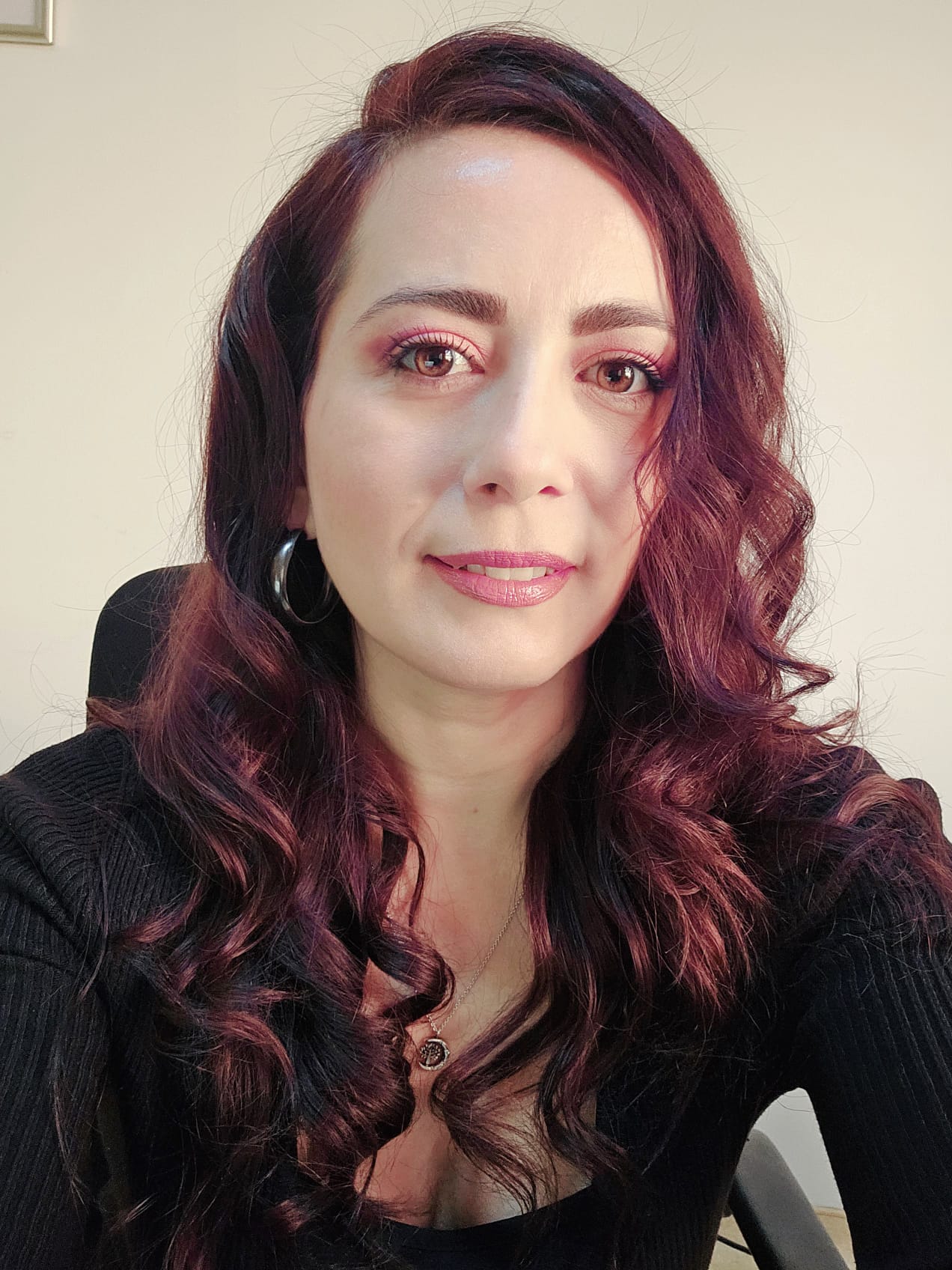 Deniz Özel.jpeg