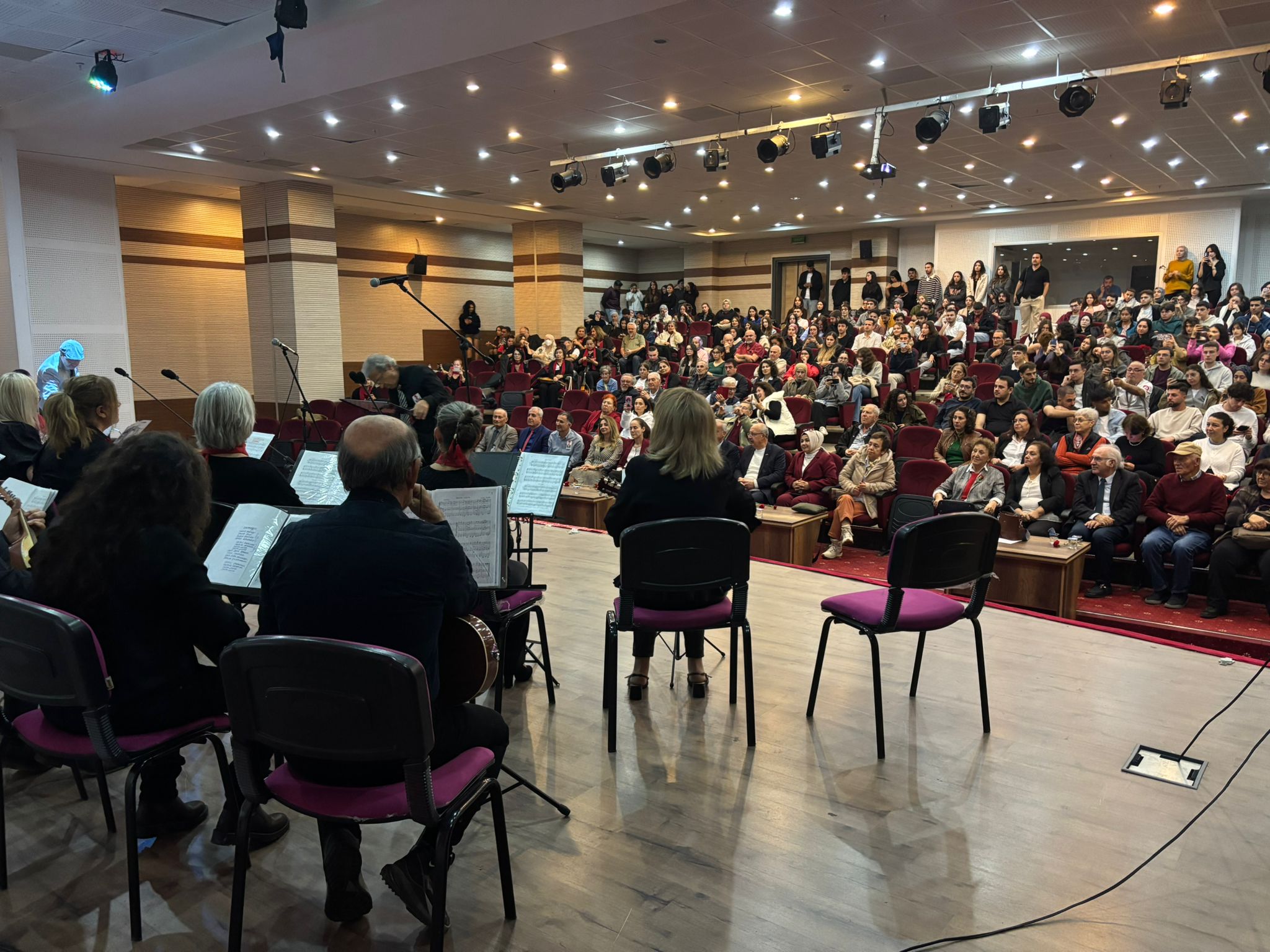 WhatsApp Image 2025-11-24 at 16.11.08.jpeg