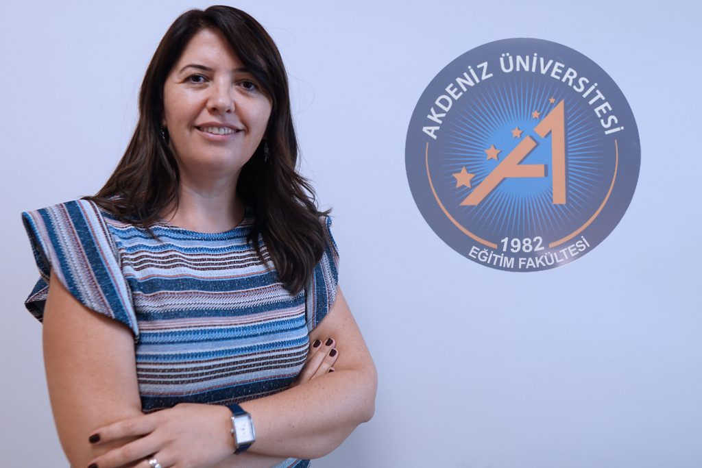 Evrim hoca.jpg