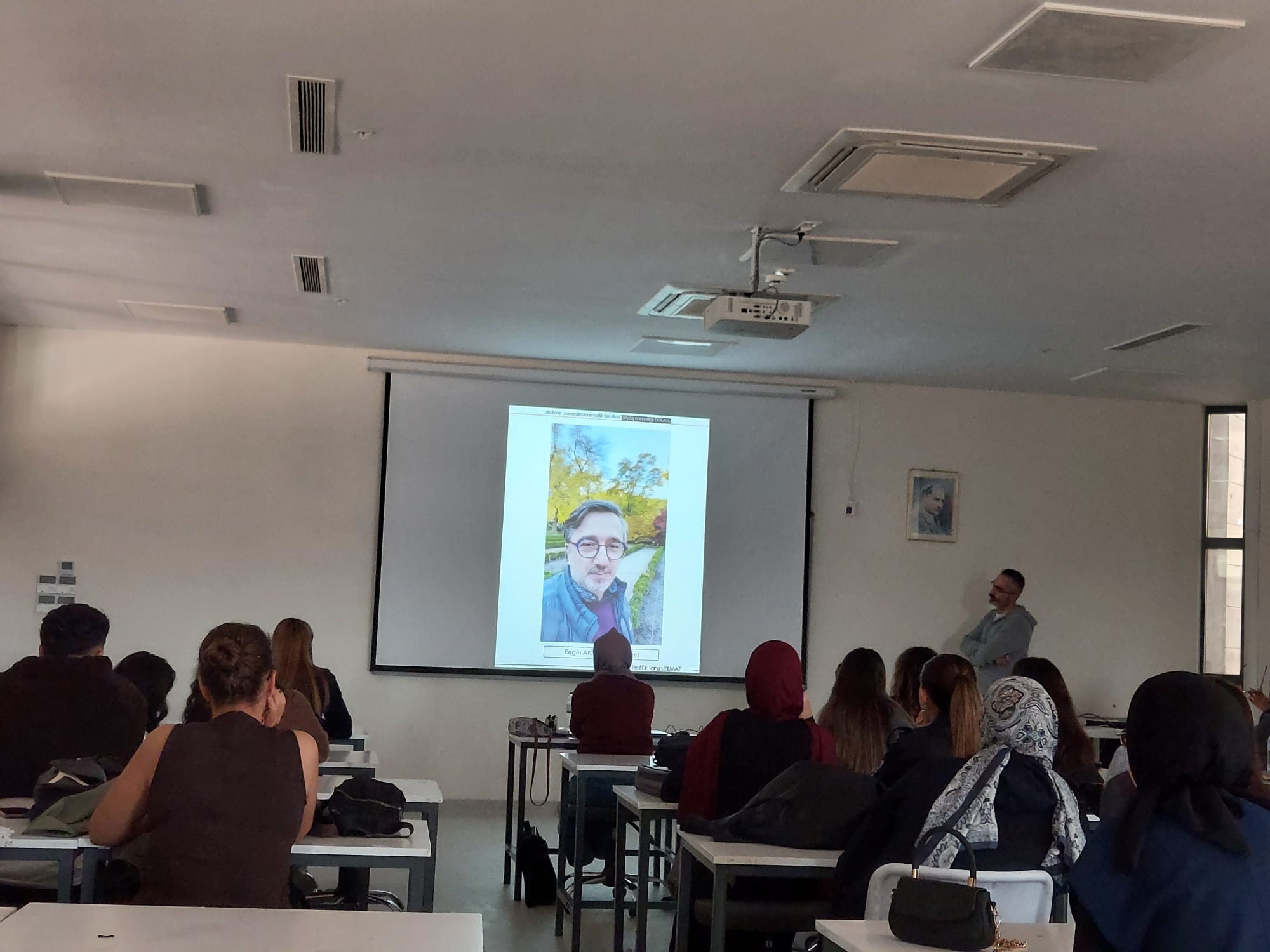 WhatsApp Image 2025-12-08 at 09.31.53.jpeg