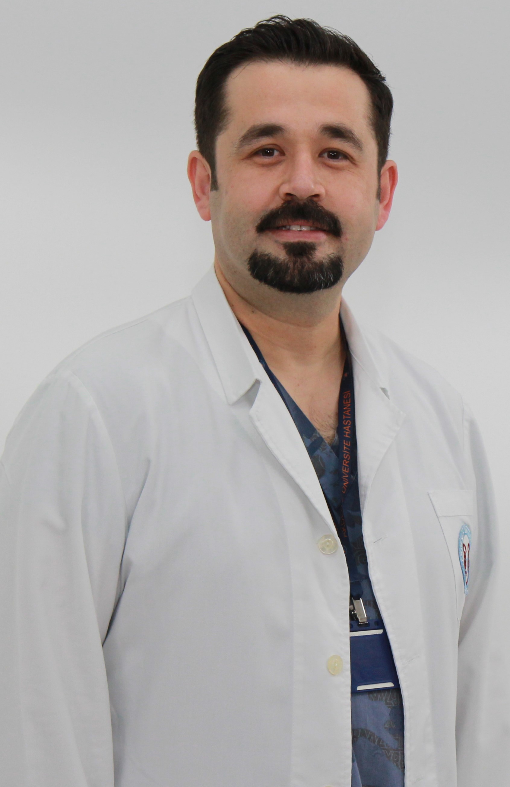 S&Uuml;LEYMAN İBZE - ACİL TIP-1.JPG