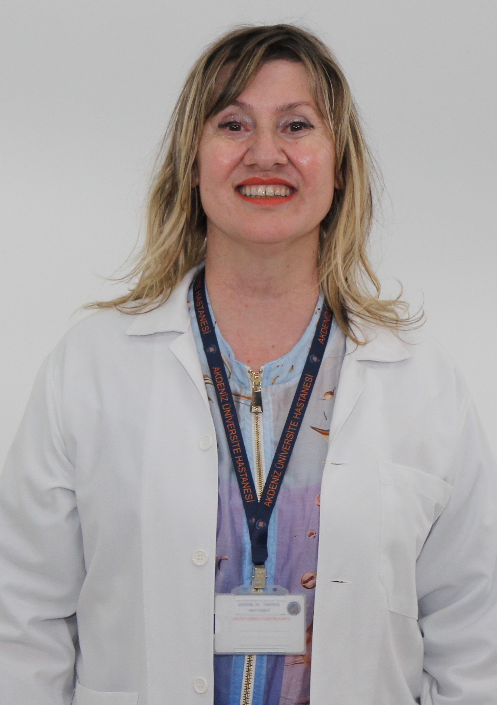 AYŞE AKMAN - DERMATOLOJİ-1.JPG