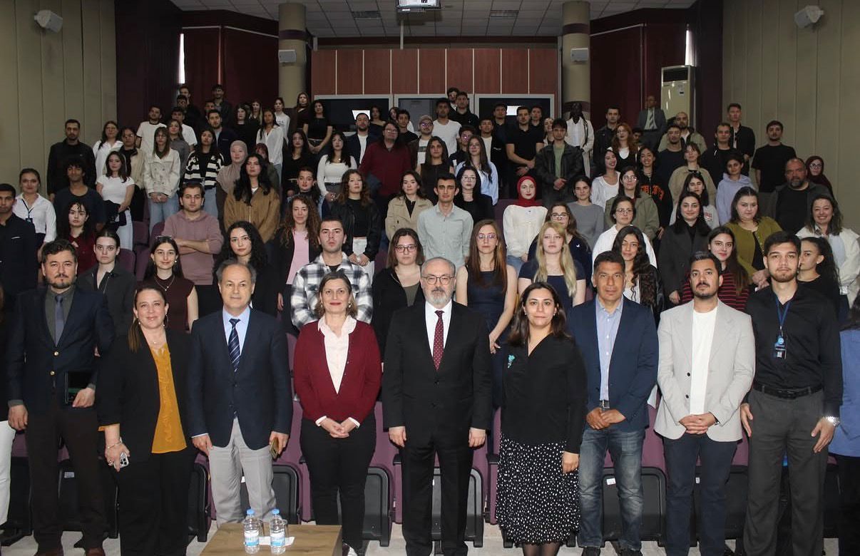dışişlerindekariyerolanaklarıkanıt1.jpeg