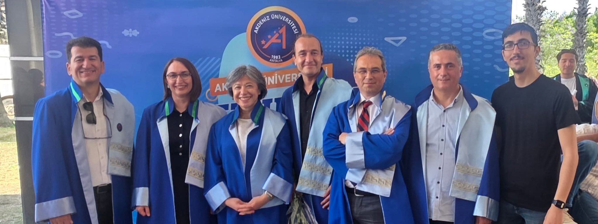 https://webis.akdeniz.edu.tr/uploads/12/slider/05ecb211-1a64-44fa-9fe3-b057eb732bc9.png