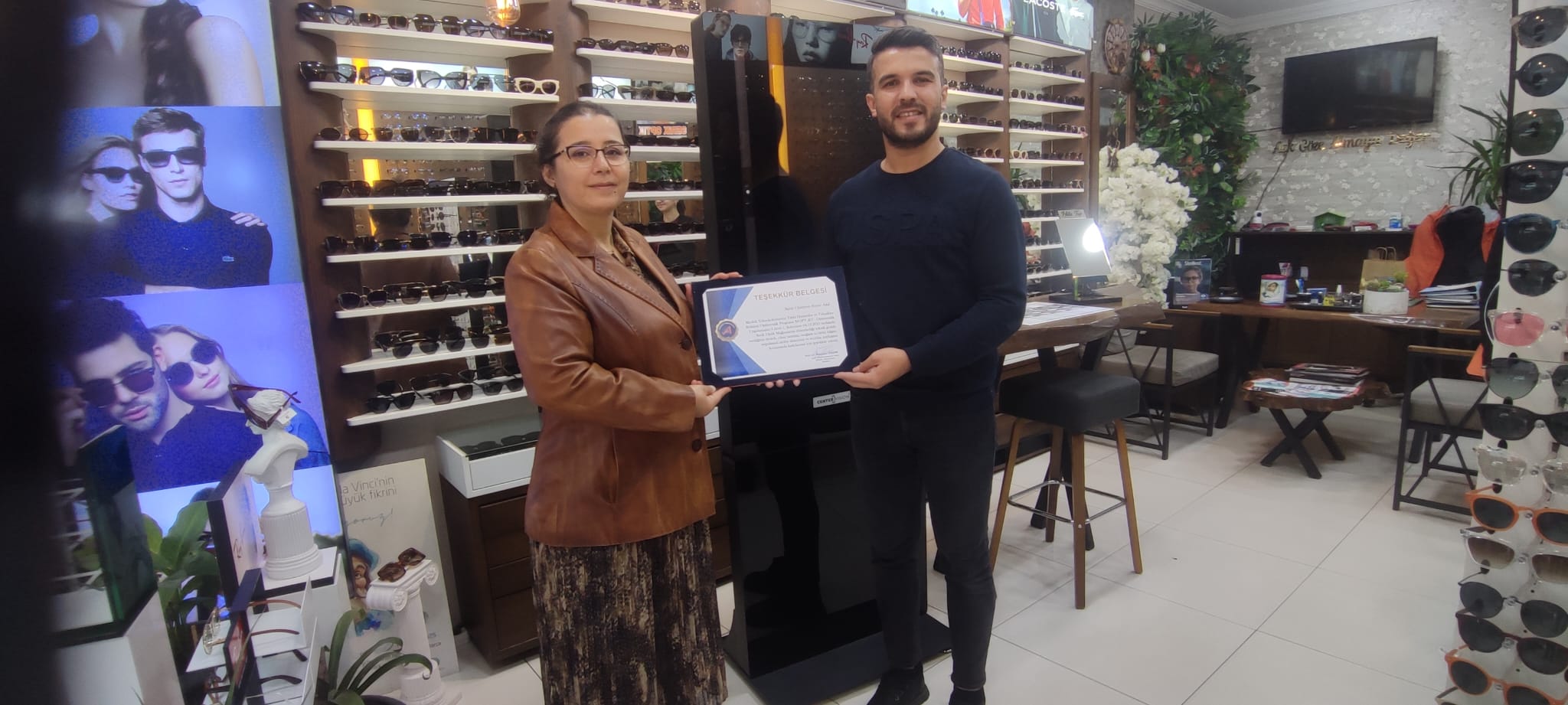 WhatsApp Image 2025-12-05 at 19.25.05 (4).jpeg