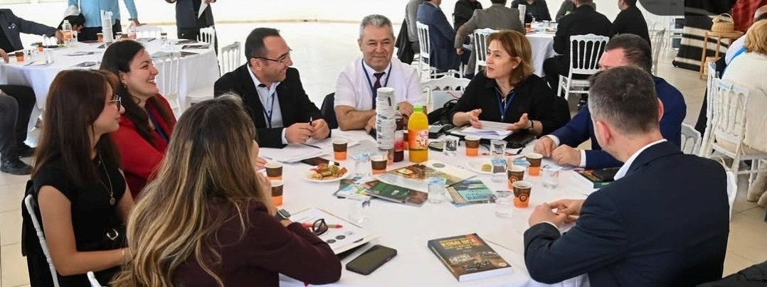 https://webis.akdeniz.edu.tr/uploads/1283/slider/37c62538-b4dc-41ef-a527-94855d23bf64.png